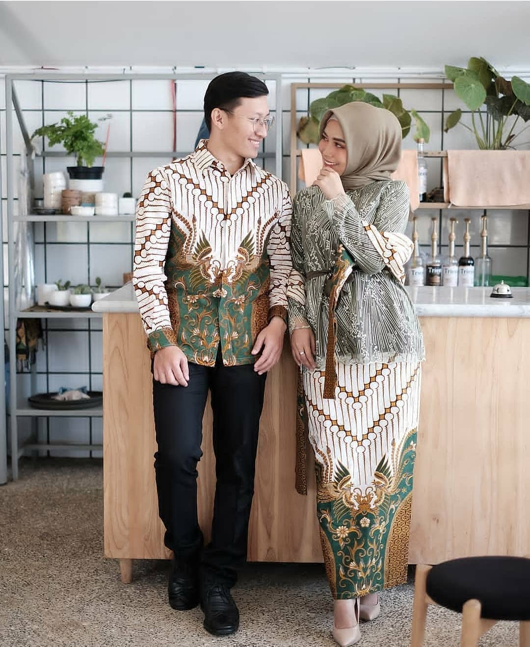 Model Baju Batik Couple Kombinasi