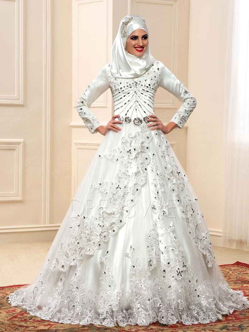 gaun perpaduan kebaya satin untuk muslimah