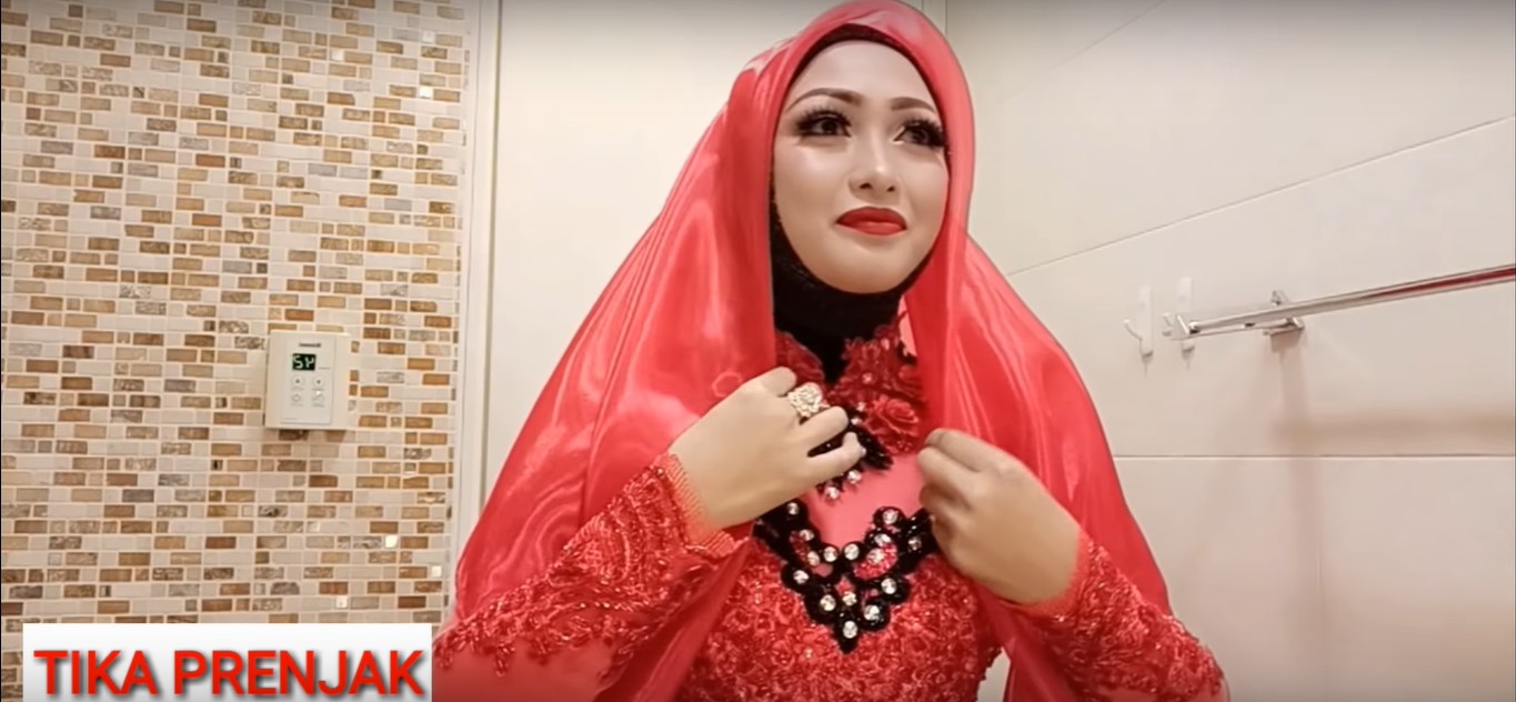 Tutorial Hijab Paris Kebaya