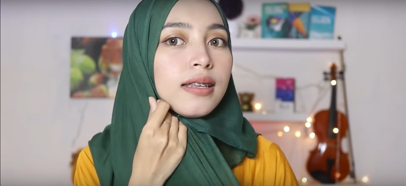 Tutorial Hijab Paris Segi Empat Terbaru
