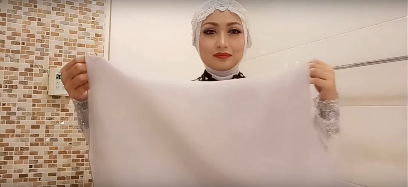 Tutorial Hijab Paris Segi Empat Untuk Pesta