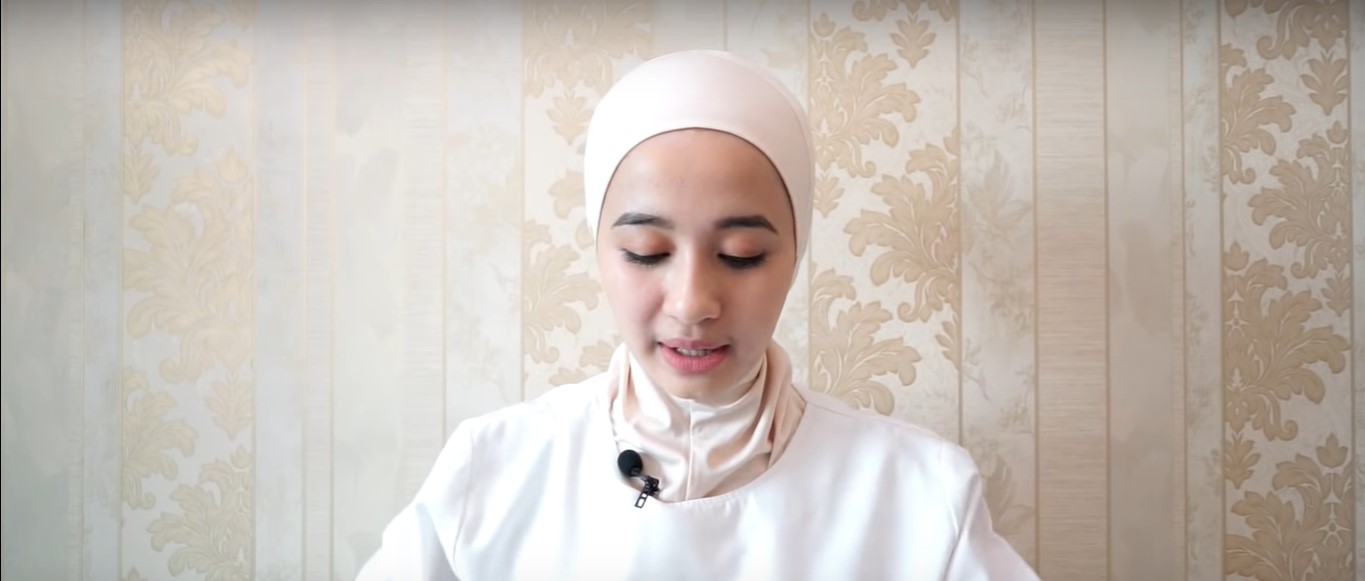 Tutorial Hijab Pashmina Segi Empat
