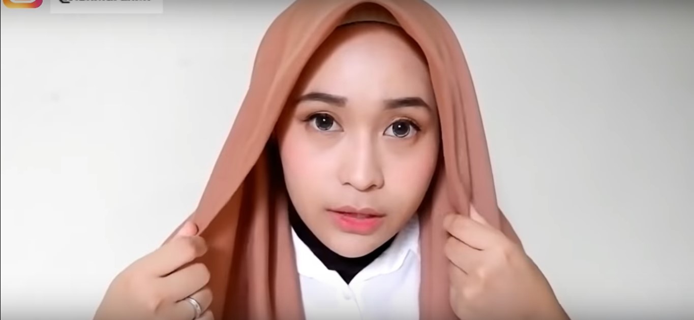 Tutorial Hijab Pashmina Simple Terbaru