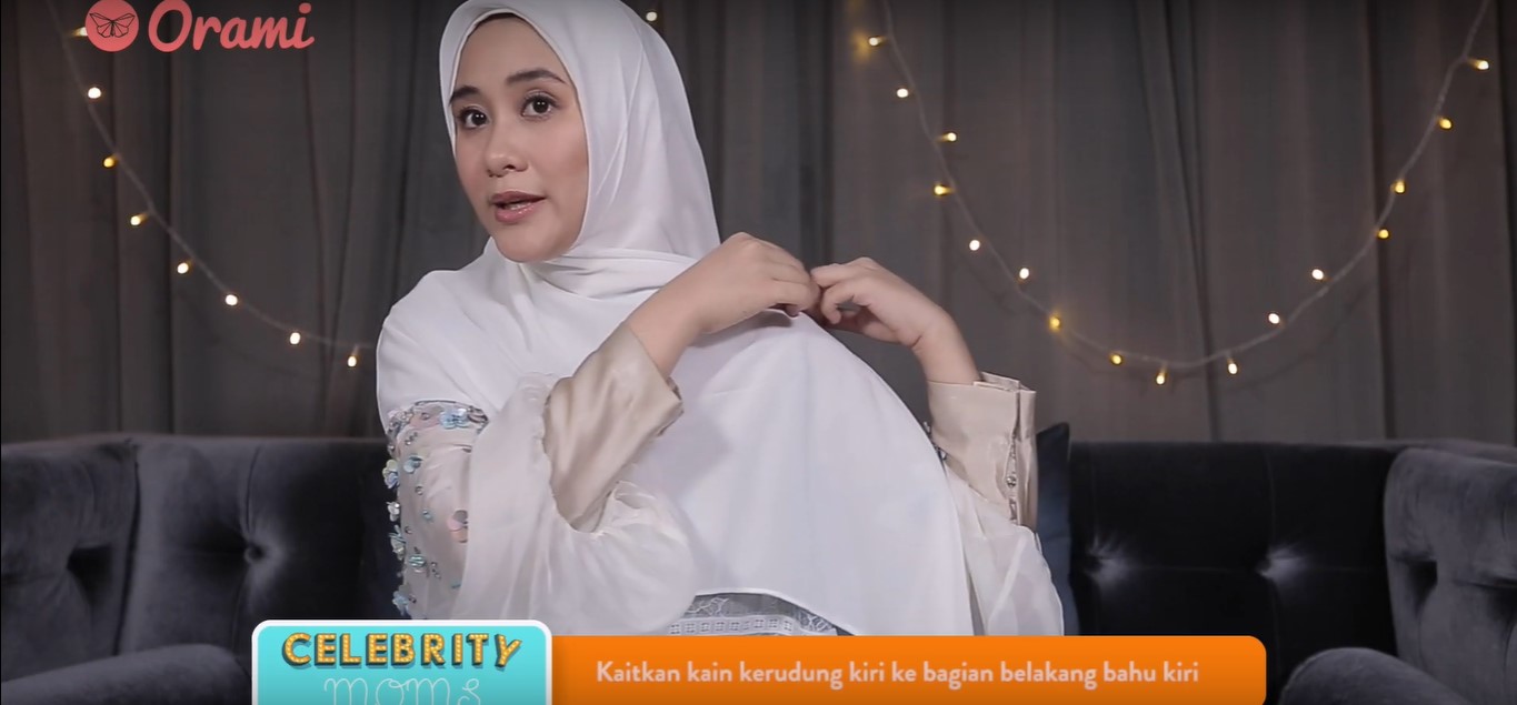 Tutorial Hijab Pesta Segi Empat Simple