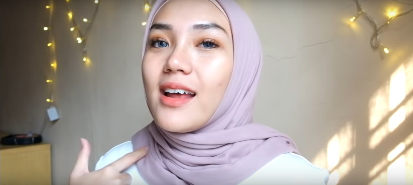 Tutorial Hijab Segi Empat Pesta Pernikahan