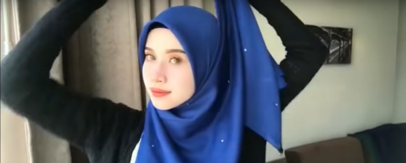 Tutorial Hijab Simple Segitiga