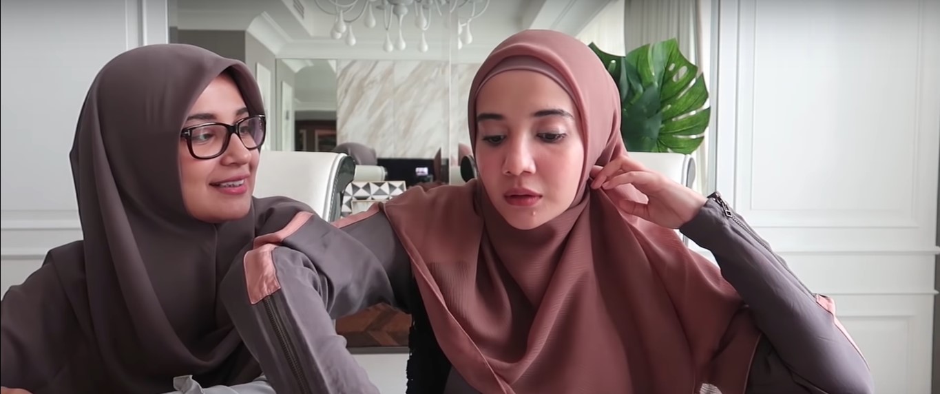 Tutorial Hijab Turban Segi Empat