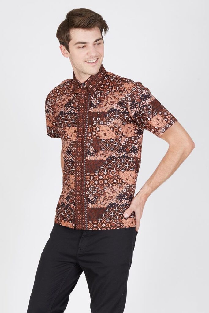 √ 35+ Model Baju Batik Pria Kombinasi Modern Terbaru 2020