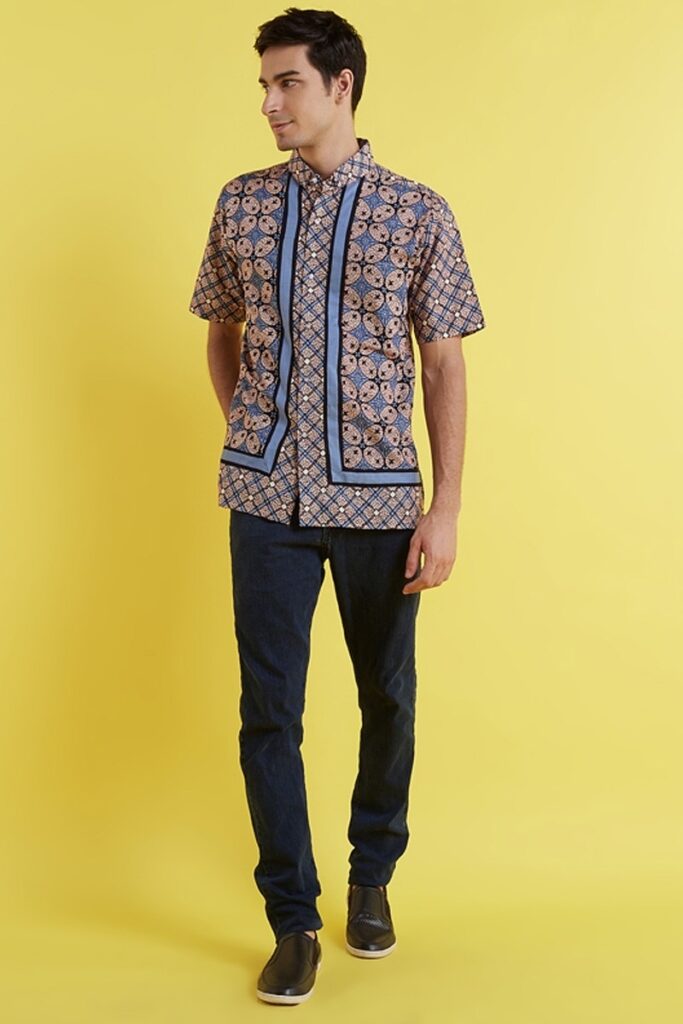 √ 35+ Model Baju Batik Pria Kombinasi Modern Terbaru 2020