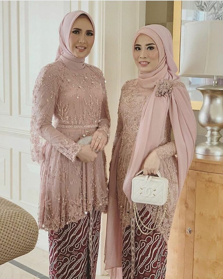 √ 45+ Model Baju Brokat Gamis Atasan Modern Terbaru 2020