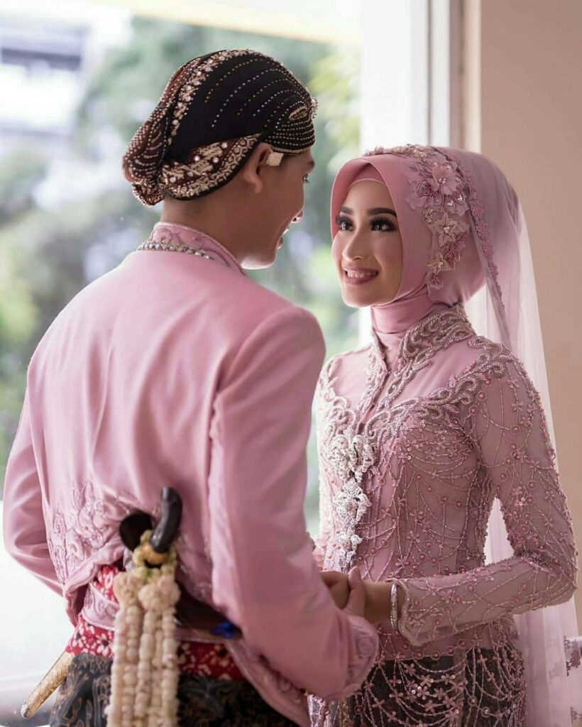 √ Doa Untuk Pengantin: Shahih, Bahasa Arab, & Latin yang Benar