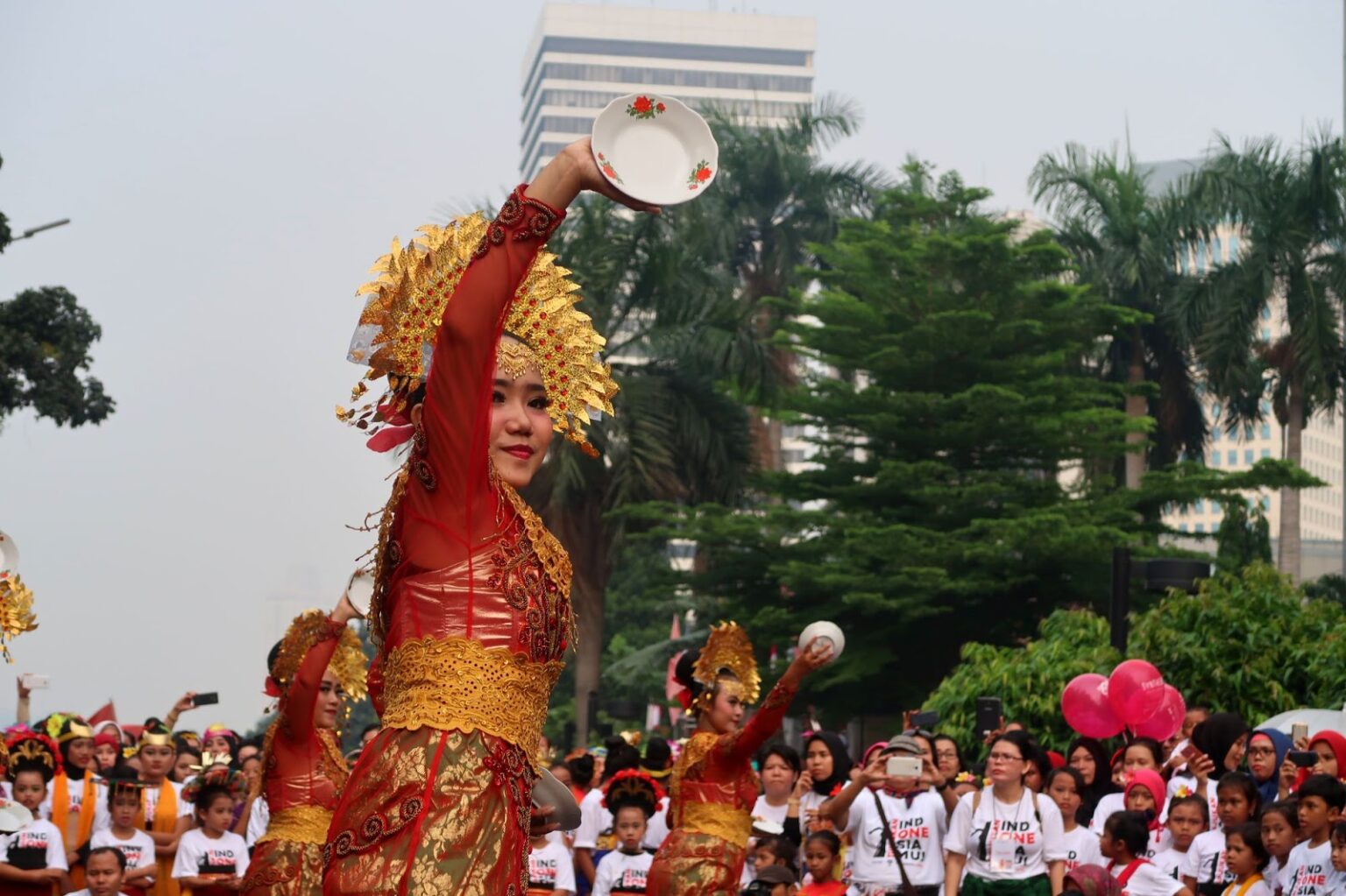7 Keunikan Tari Piring Khas Minangkabau Sumatera Barat